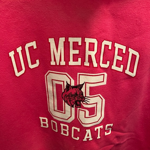 UC MERCED BOBCAT Sweater - Picture 3 of 4